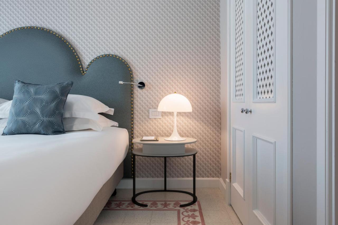 The Phoenicia Malta Floriana Luaran gambar A bedroom at the hotel