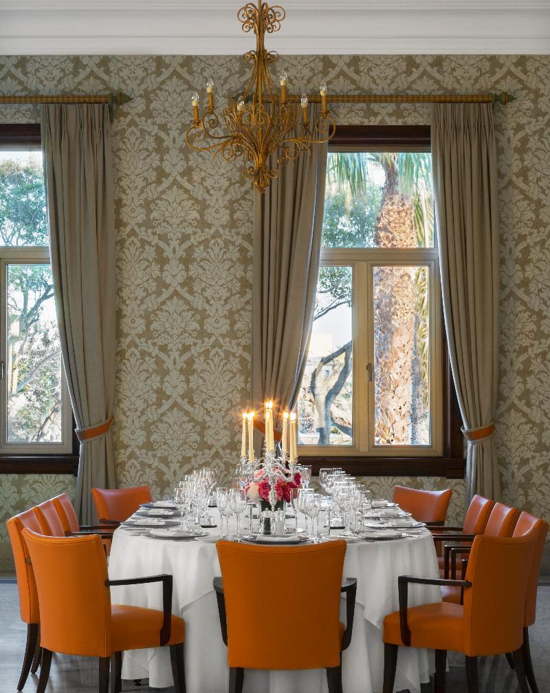 The Phoenicia Malta Floriana Luaran gambar The dining room